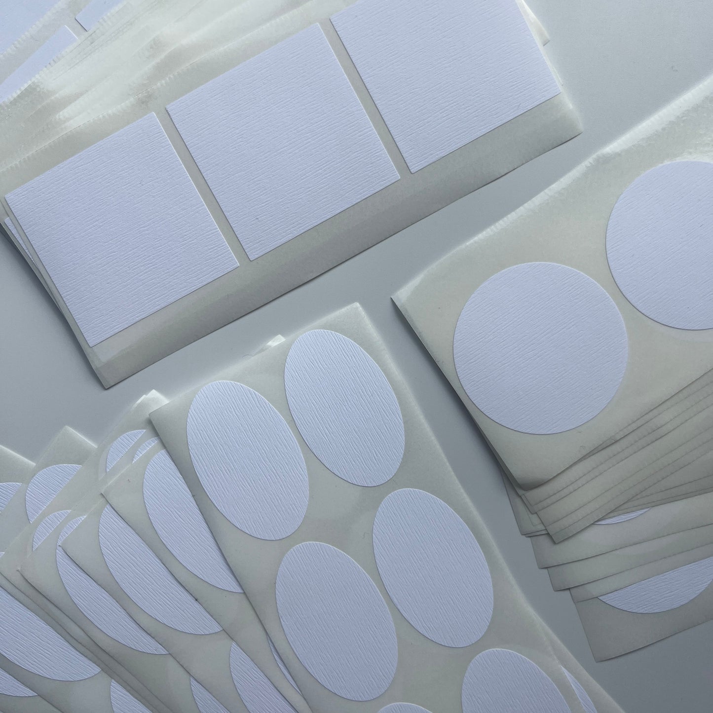 木目調エンボスシール　ホワイト