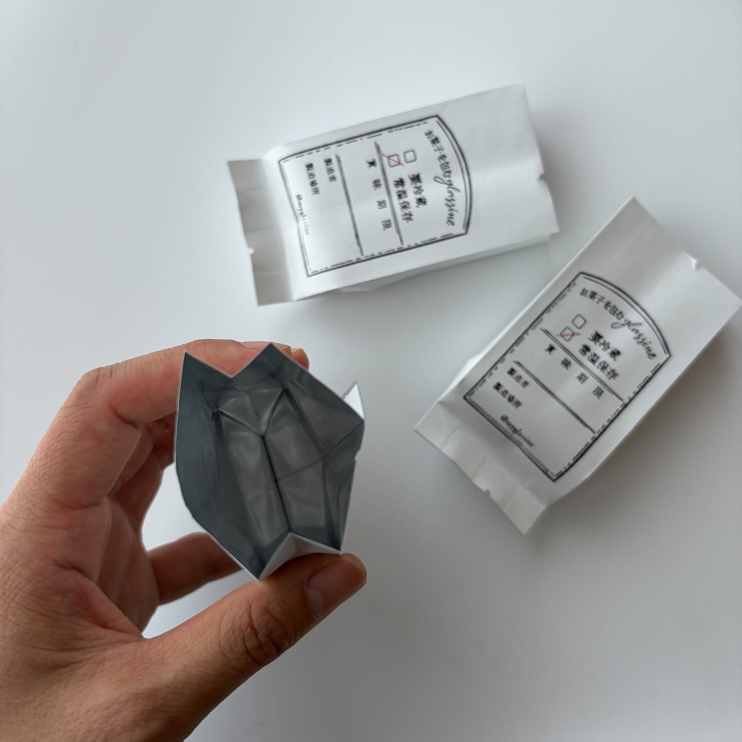 アルミ蒸着袋　マットホワイト