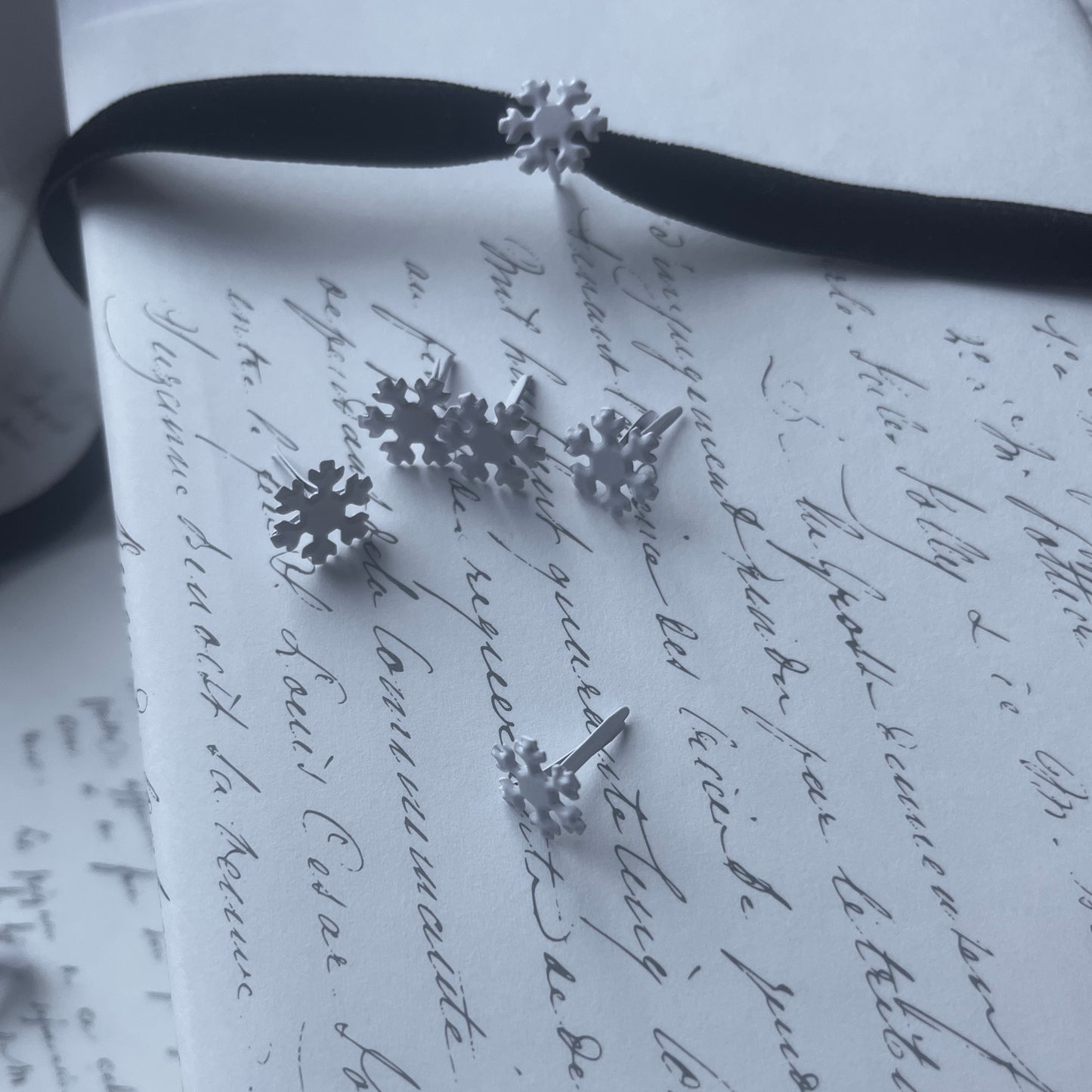 割りピン　雪の結晶